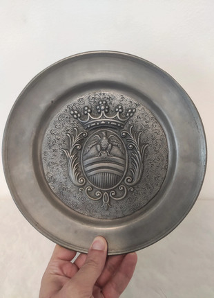 Piatto decorativo vintage in peltro, marque: Vintage Love, état: Très bon état, 18,00 €, 19,60 € Protection acheteurs incluse