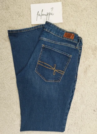 Jeans Levi's denizen modern bootcut bleu stretch taille FR38,, marque: Levi's, état: Très bon état, taille: M / 38 / 10, 20,00 €, 21,70 € Protection acheteurs (Pro) incluse