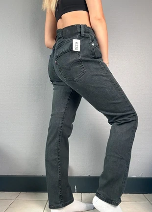 K238 Jean Levi’s Femme High Rise Slim, marca: Levi's, estado: Muy bueno, tamaño: L / 40 / 12, 29,99 €, 32,19 € Protección al comprador Pro incluida