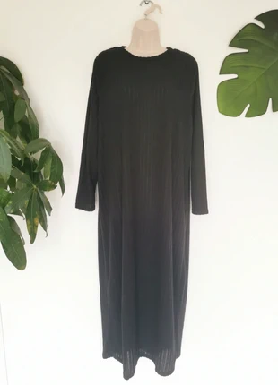 Robe longue noire effet côtelé Shein Taille 2XL - 48, marke: Shein, zustand: Sehr gut, größe: 4XL / 48 / 20, 12,00 €, 13,30 € beinhaltet Vinted-Käuferschutz Pro