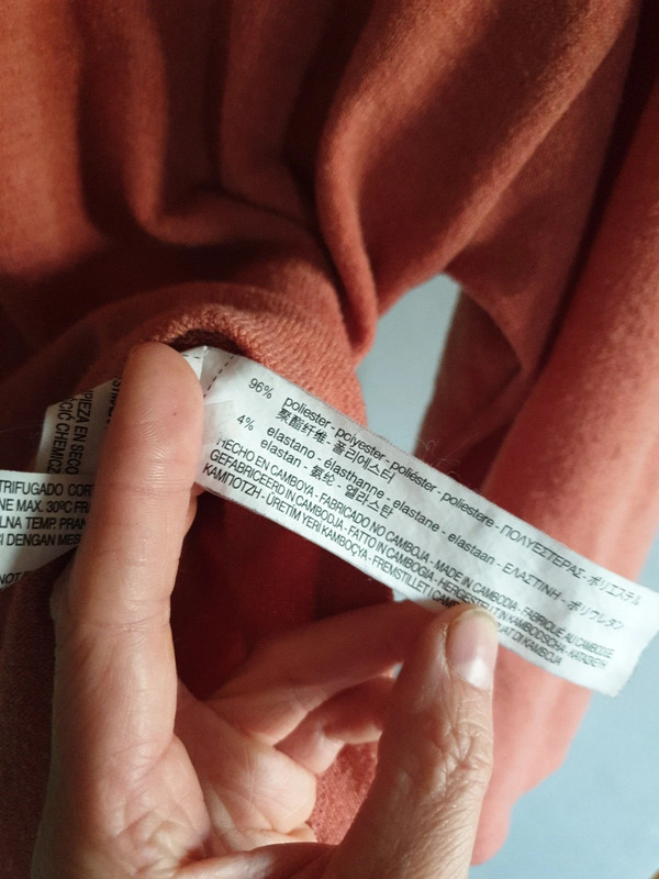 Pull effet col detaché - photo numéro 3
