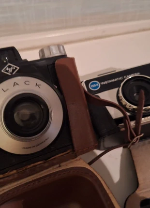 2 vintage photo camera's AGFA & Kodak, merk: Kodak, staat: Goed, € 15,00, € 16,45 inclusief Kopersbescherming