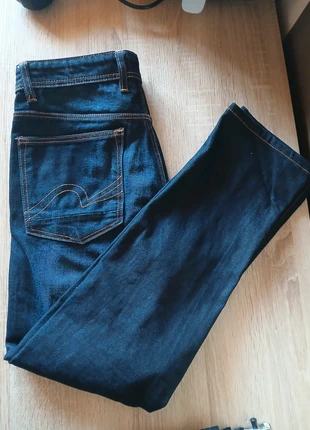 Jeans straight homme taille 36 de marque jules, marca: Jules, estado: Muito bom, tamanho: PT 36 | W26, €8.00, €9.10 inclui Proteção do Comprador