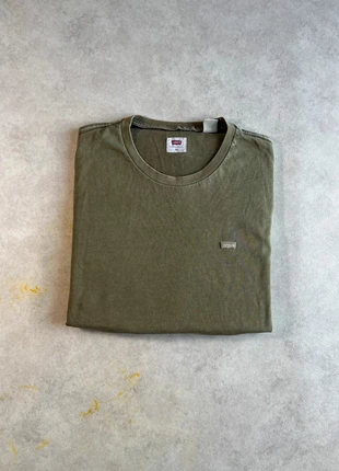 T shirt Levis  Manche Courtes kaki Taille XS Logo brodé, marque: Levi's, état: Très bon état, taille: XS, 5,00 €, 5,95 € Protection acheteurs incluse