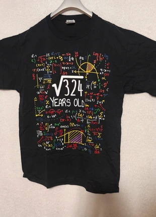 T-shirt nera, 100% cotone, taglia L, marca: Cotone, estado: Muito bom, tamanho: L, €13.00, €14.35 inclui Proteção do Comprador