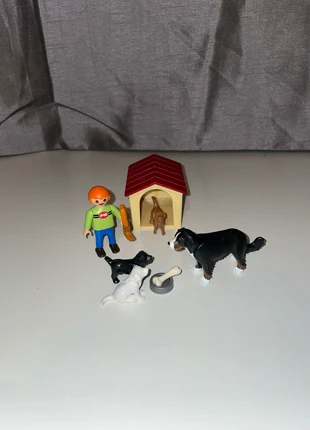 Playmobil enfant / Famille de chiens : 4498, marca: Playmobil, estado: Muito bom, tamanho: Tamanho único, €8.00, €9.10 inclui Proteção do Comprador