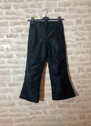 Pantalon de ski enfant Mc Kinley – Taille 10 ans / 140 cm, marca: McKinley, estado: Bom, tamanho: 10 anos / 140 cm, €15.00, €16.45 inclui Proteção do Comprador