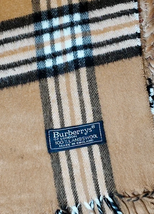 Écharpe Burberry en Laine Beige – Motif Check Iconique – Made in England, brand: Burberry, condition: New without tags, €75.00, €79.45 includes Buyer Protection