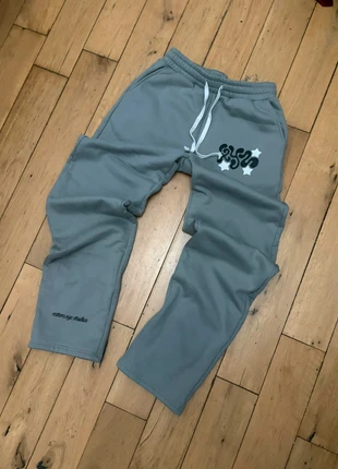 estero xyz medium sweats, brand: Estero XYZ, condition: New with tags, size: M, £19.00, £20.65 includes Buyer Protection