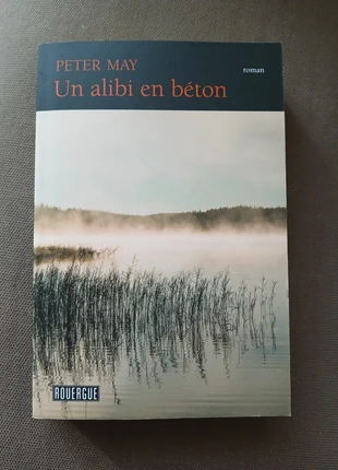 Un alibi en béton - Peter May, état: Très bon état, 4,00 €, 4,90 € Protection acheteurs incluse