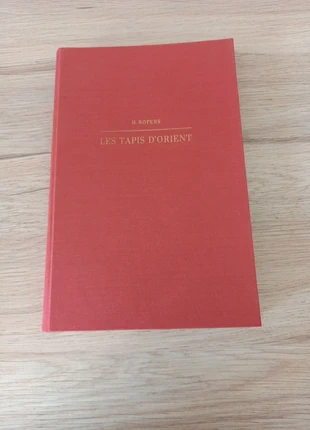 Livre les tapis d'Orient de Hopper éditions presses universitaire de France 1967, staat: Heel goed, € 20,00, € 21,70 inclusief Kopersbescherming