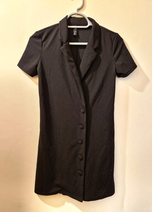 Zara black dress, marque: Zara, état: Très bon état, taille: S / 36 / 8, 6,50 €, 7,53 € Protection acheteurs incluse