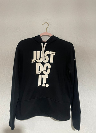 Sudadera Nike trackjacket y2k negro y blanco, marca: Nike, estado: Novo sem etiquetas, tamanho: S / 36 / 8, €20.00, €21.70 inclui Proteção do Comprador