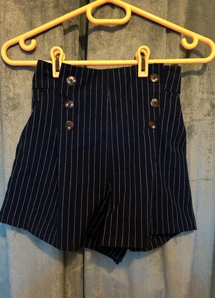 Short rayures, marque: Pull & Bear, état: Bon état, taille: S / 36 / 8, 3,00 €, 3,85 € Protection acheteurs incluse