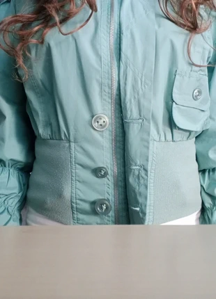 Giacca verde acqua con scritta love life | Casual & romantica, marke: Rubacuori, zustand: Sehr gut, größe: M / 38 / 10, 4,44 €, 5,36 € inklusive Vinted-Käuferschutz