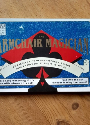 Armchair Magician Hardcover, estado: Muito bom, €2.50, €3.33 inclui Proteção do Comprador