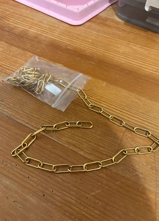 1 meter ketting, marque: jewelleryandFindings, état: Neuf sans étiquette, 2,50 €, 3,33 € Protection acheteurs incluse