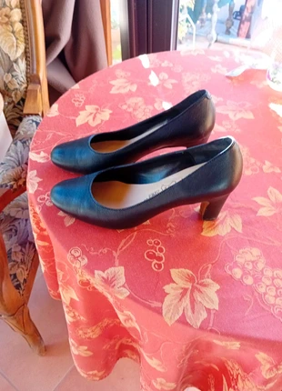 Escarpins noirs tout cuir, brand: La Coleccion, condition: Very good, size: 38, €6.00, €7.00 includes Buyer Protection