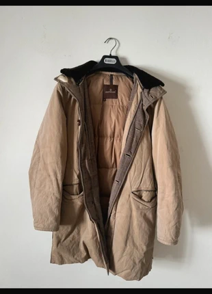 Piumino Moncler, merk: Moncler, staat: Goed, maat: L, € 40,00, € 42,70 inclusief Kopersbescherming