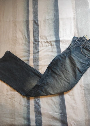 Jean GAP coupe droite Homme/Femme W32 Fr41/42, marke: GAP, zustand: Sehr gut, größe: W32 | DE 48, 5,00 €, 5,95 € inklusive Vinted-Käuferschutz