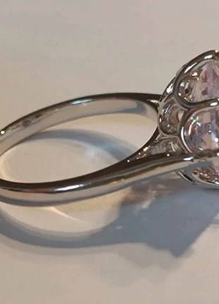 Bague argentée carrée neuve, marque: Inconnu, état: Neuf sans étiquette, taille: 19,8 mm, 3,00 €, 3,85 € Protection acheteurs incluse