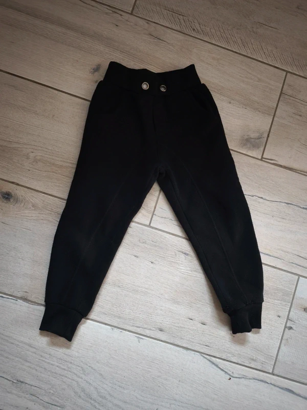 Jogging noir 4 ans