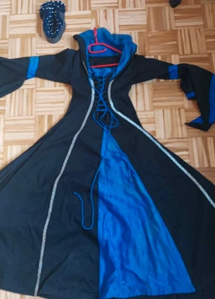 Mittelalterkleid mit Mütze, marke: Sonstiges, zustand: Sehr gut, größe: S / 36 / 8, 95,00 €, 100,45 € inklusive Vinted-Käuferschutz