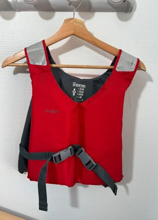 Gilet d’aide à la flottabilité Itiwit – 50 Newtons / État Neuf, merk: Decathlon, staat: Als nieuw, € 16,00, € 17,50 inclusief Kopersbescherming Pro