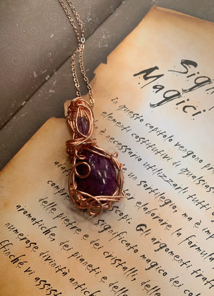Collana lapidolite e ametista hippie boho wirewrapping, marque: Witch, état: Très bon état, 13,50 €, 14,88 € Protection acheteurs incluse