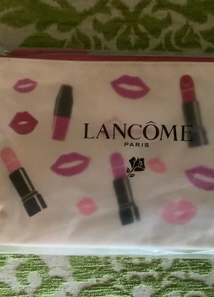 Nieuwe Lancôme toilettas, marque: Lancôme, état: Neuf avec étiquette, 5,00 €, 5,95 € Protection acheteurs incluse