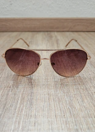 Sonnenbrille, merk: Sonstiges, staat: Heel goed, € 1,00, € 1,75 inclusief Kopersbescherming