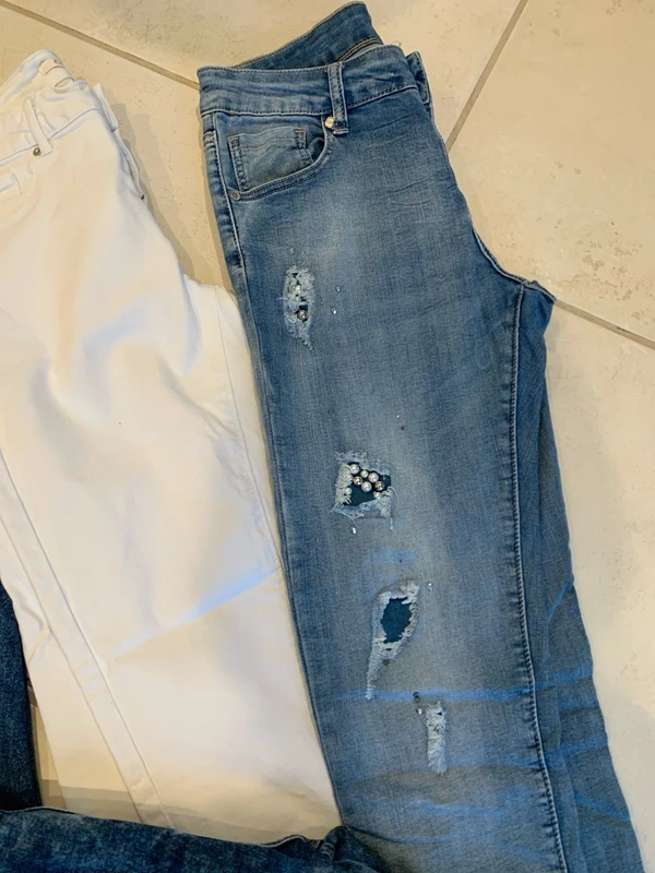 Joli lot de 4 jeans femme 36/38 - photo numéro 3