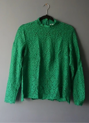 Kanten blouse AOS, merk: & Other Stories, staat: Heel goed, maat: S / 36 / 8, € 10,00, € 11,20 inclusief Kopersbescherming