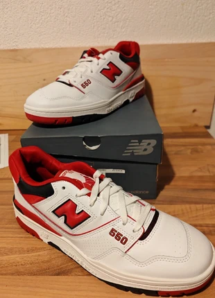 New Balance 550 neuves 45,5 -50% (69,99€ au lieu de 140€), marca: New Balance, estado: Novo com etiquetas, tamanho: 45,5, €69.99, €74.19 inclui Proteção do Comprador