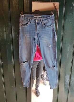 Dames jeans 38, brand: Vs. Miss, condizioni: Buone, taglia: M / IT 42 / EU 38, €3.00, €3.85 include la Protezione acquisti