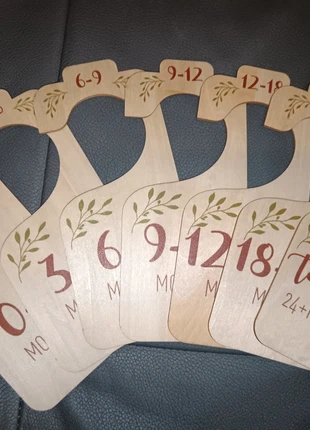 Séparateur cintres, état: Très bon état, 3,00 €, 3,85 € Protection acheteurs incluse