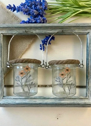 Marco de madera en color blanco decapé con recipientes cristal( 29cm x 23cm), estado: Muy bueno, 10,00 €, 11,20 € Protección al comprador incluida