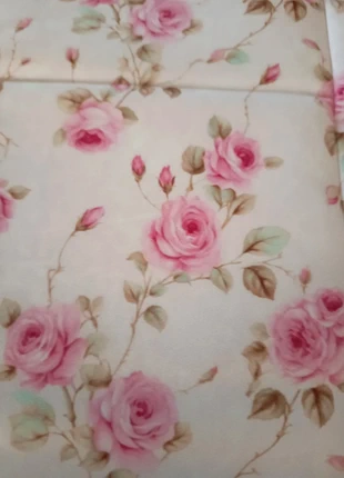 Coupon tissu anglais roses en polyester, marque: TISSU, état: Très bon état, 10,00 €, 11,20 € Protection acheteurs (Pro) incluse