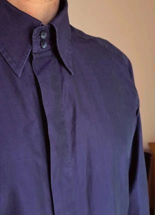 Dolce & Gabbana chemise violet blue col bijoux D&G, merk: Dolce & Gabbana, staat: Heel goed, maat: L, € 30,00, € 32,20 inclusief Kopersbescherming