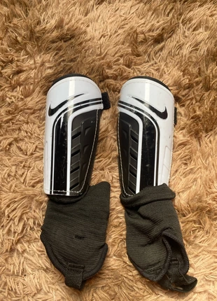 Nike Shin Guards, brand: Nike, condition: Good, €5.00, €5.95 includes Buyer Protection