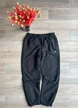 Track Pant Adidas Vintage Noir Taille M Climalite, marke: adidas, zustand: Sehr gut, größe: M, 9,99 €, 11,19 € inklusive Vinted-Käuferschutz