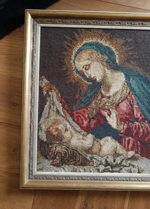 Gouden bewerkte vintage retro lijst met geborduurde Maria met kind, 60's, marca: Vintage, estado: Muito bom, €25.00, €26.95 inclui Proteção do Comprador