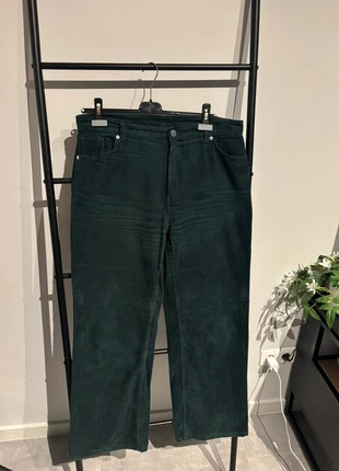 Monki corduroy groen - maat 46, marque: Monki, état: Très bon état, taille: XXXL / 46 / 18, 10,00 €, 11,20 € Protection acheteurs incluse