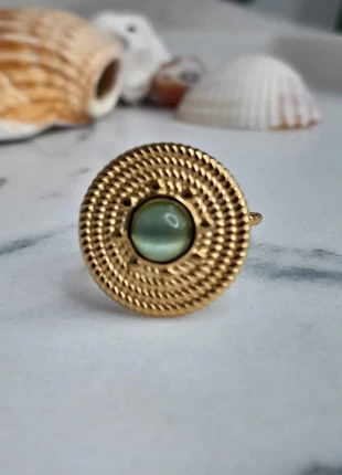 Bague ronde et petite perle vert clair, marke: LTDS, zustand: Sehr gut, größe: Größenverstellbar, 7,00 €, 8,05 € beinhaltet Vinted-Käuferschutz Pro