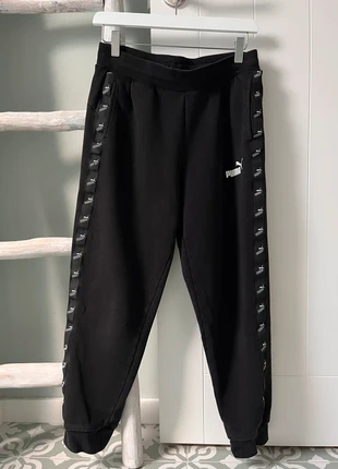 Zwarte joggingbroek Puma maat S, brand: Puma, condizioni: Nuovo senza cartellino, taglia: S / IT 40 / EU 36, €20.00, €21.70 include la Protezione acquisti