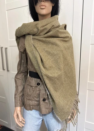 Sciarpa Maxi in pura lana 100% nuova, marque: Lana, état: Neuf sans étiquette, 28,00 €, 30,10 € Protection acheteurs incluse