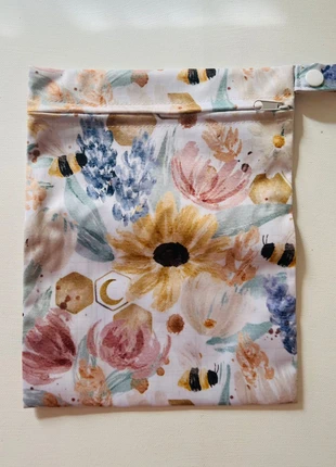 Sac / Pochette imperméable – Grand format 25×25 cm – Motif abeilles et fleurs, brand: sac imperméable, condition: New with tags, €2.50, €3.33 includes Buyer Protection Pro