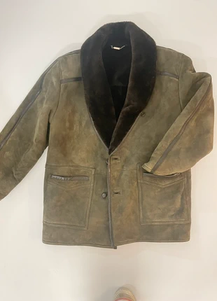 Montone vintage verde, marca: vintageshearling, estado: Muito bom, tamanho: L / 40 / 12, €70.00, €74.20 inclui Proteção do Comprador