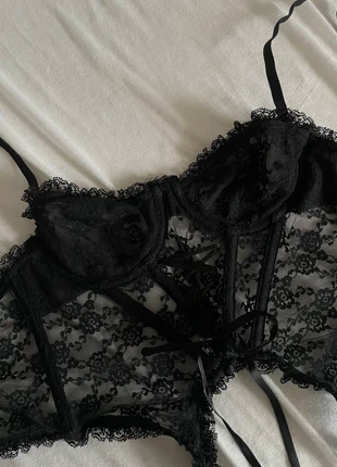 Korsett corset top, brand: Urban Outfitters, condizioni: Ottime, taglia: S / IT 40 / EU 36, €15.50, €16.98 include la Protezione acquisti