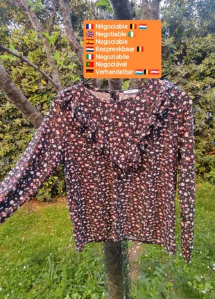 Blouse petites fleurs à volants, merk: Gémo, staat: Nieuw zonder prijskaartje, maat: 16 jaar / 176 cm, € 1,50, € 2,28 inclusief Kopersbescherming